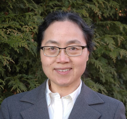 Photograph of Ling Li